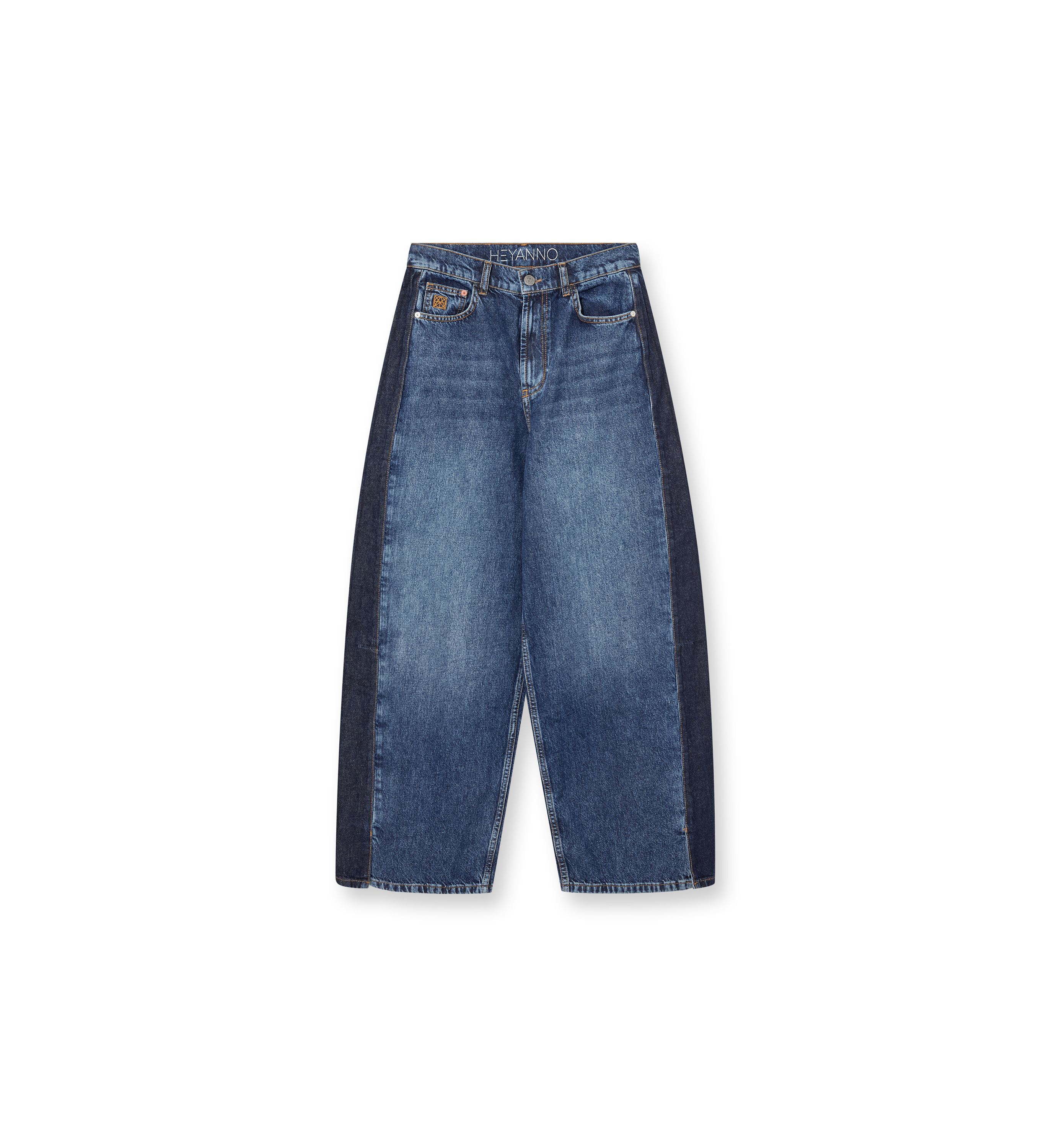 Packshot / Blue Denim / Front